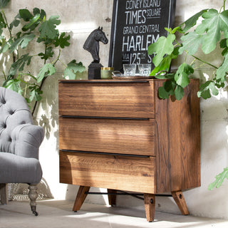 Oak Chest of Drawers