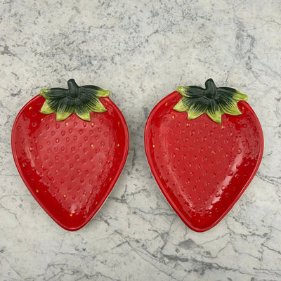 Strawberry Plates (Set of 2)